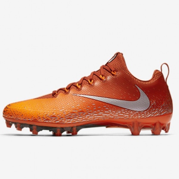 size 10 men's football cleats